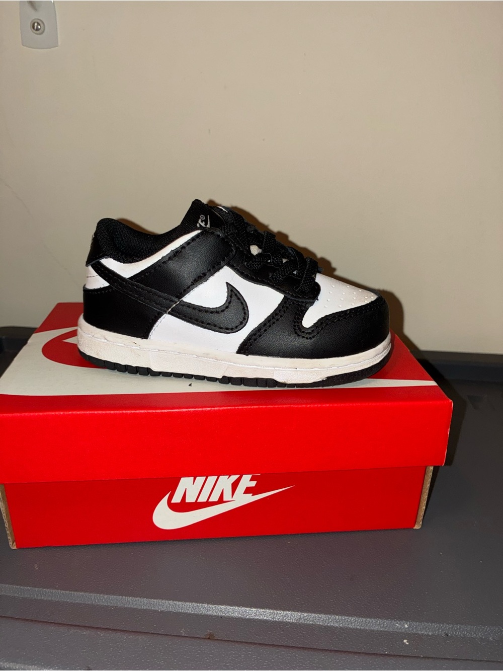 Nike Kids Black and White Low-Top Sneaker